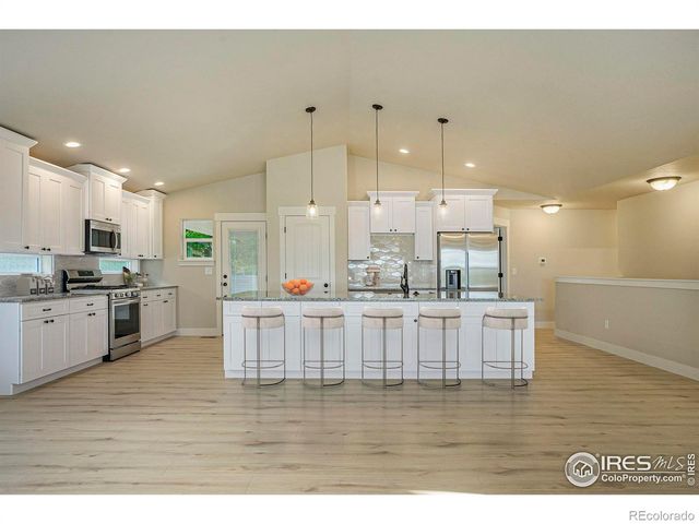 9048 Harlequin Circle, Frederick, CO 80504