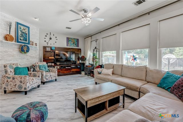 1645 Jerusalem Drive, Round Rock, TX 78664
