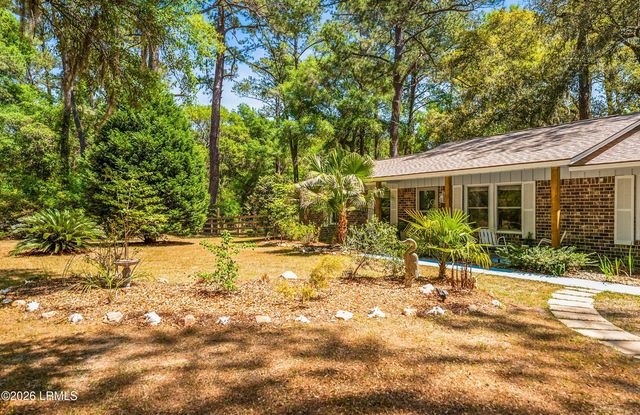 64 Dulamo Bluff, St. Helena Island, SC 29920