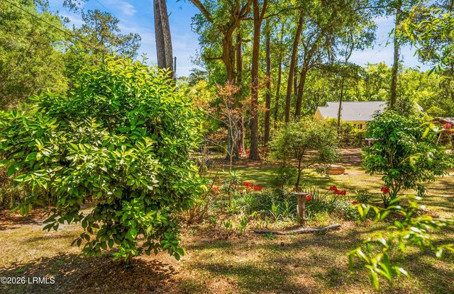 64 Dulamo Bluff, St. Helena Island, SC 29920