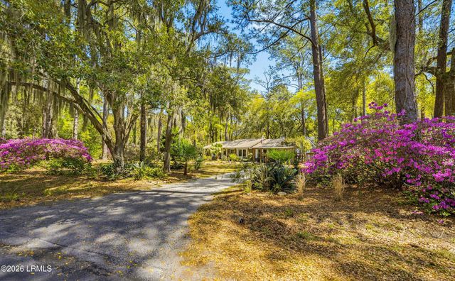 64 Dulamo Bluff, St. Helena Island, SC 29920
