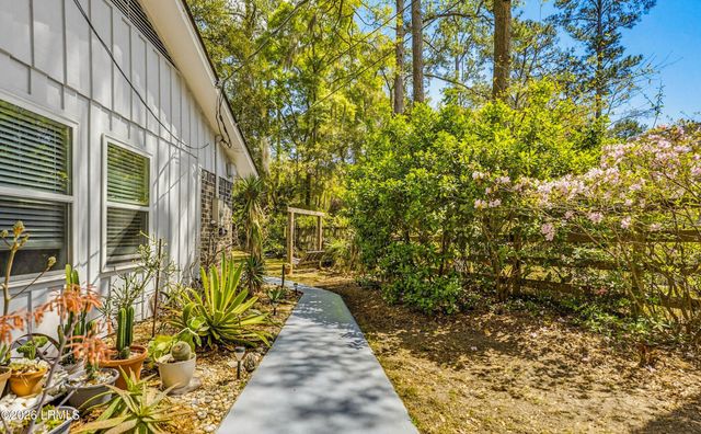 64 Dulamo Bluff, St. Helena Island, SC 29920