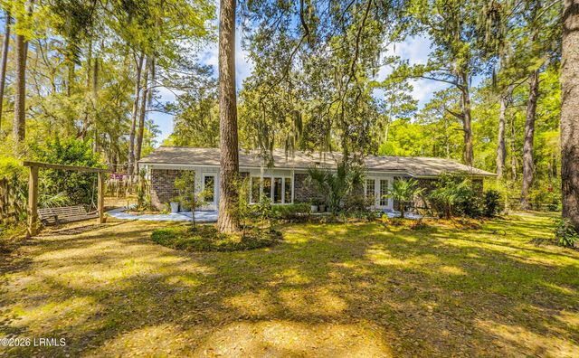64 Dulamo Bluff, St. Helena Island, SC 29920