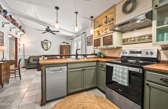 64 Dulamo Bluff, St. Helena Island, SC 29920