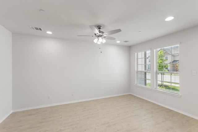 4507 Avion Drive, Sanger, TX 76266