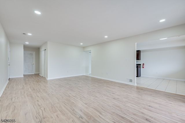 1314 Edison Glen Ter, Edison Twp., NJ 08837