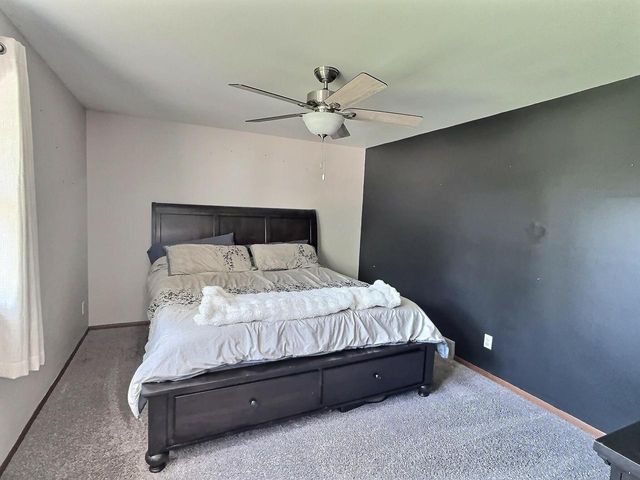 1395 MARICOPA DRIVE, Oshkosh, WI 54904