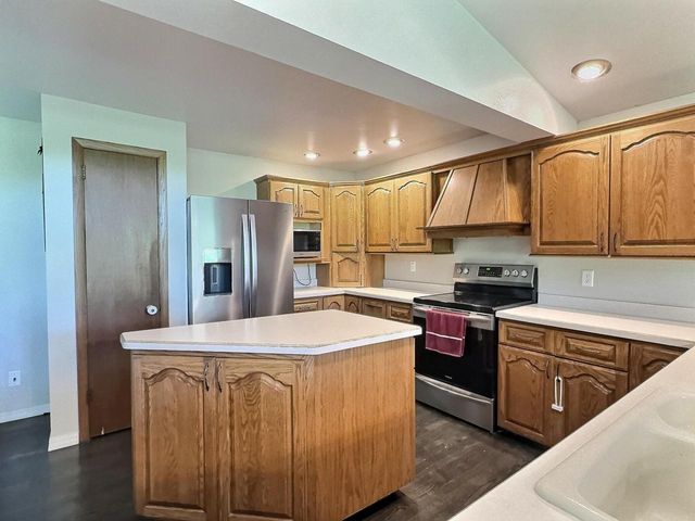 1395 MARICOPA DRIVE, Oshkosh, WI 54904