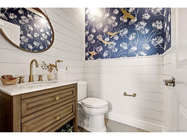 5945 Hanover St, Denver, CO 80238