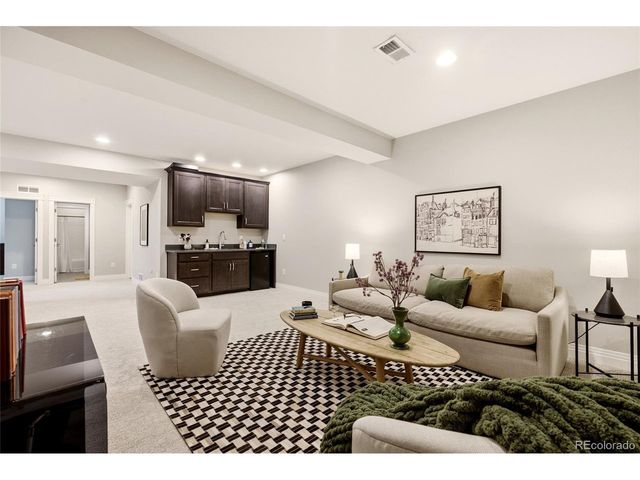 5945 Hanover St, Denver, CO 80238