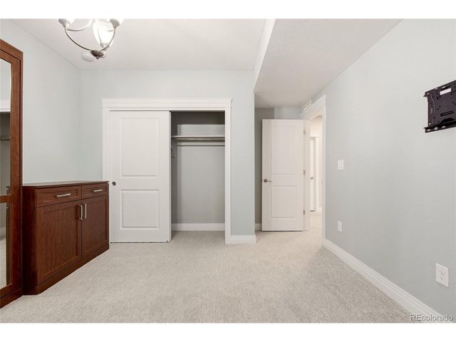 5945 Hanover St, Denver, CO 80238