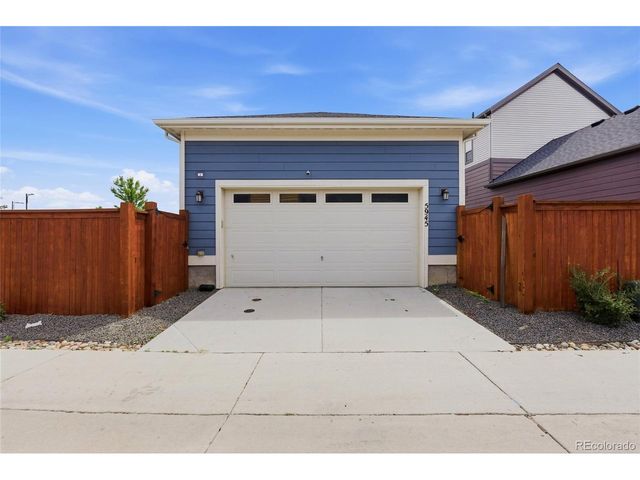 5945 Hanover St, Denver, CO 80238