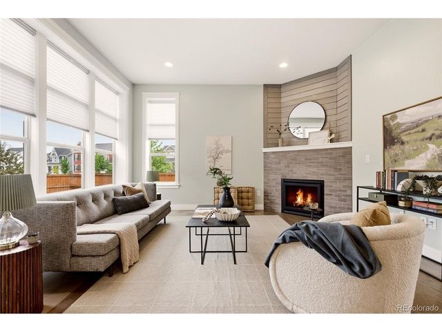 5945 Hanover St, Denver, CO 80238