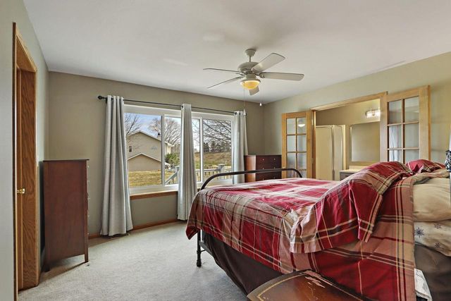 W5071 W Clearwater LANE, Elkhorn, WI 53121