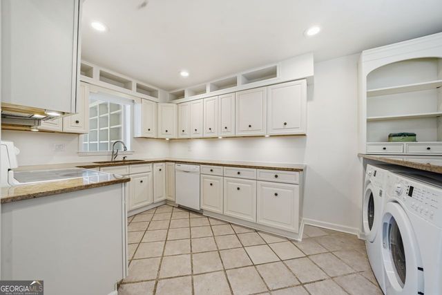 170 ELYSIAN Way NW, Atlanta, GA 30327