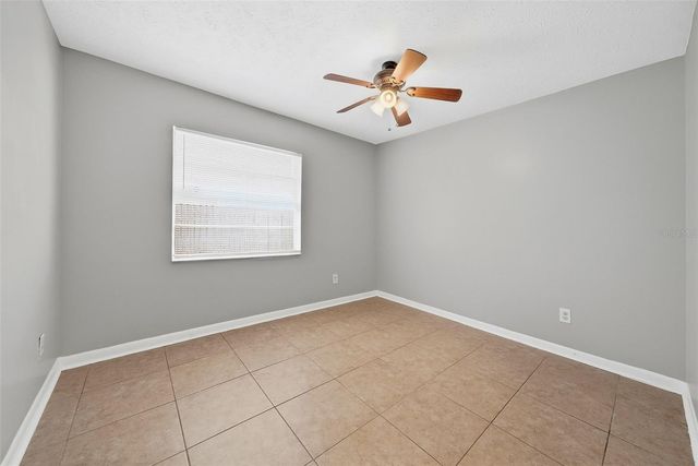 8904 N BOULEVARD, Tampa, FL 33604