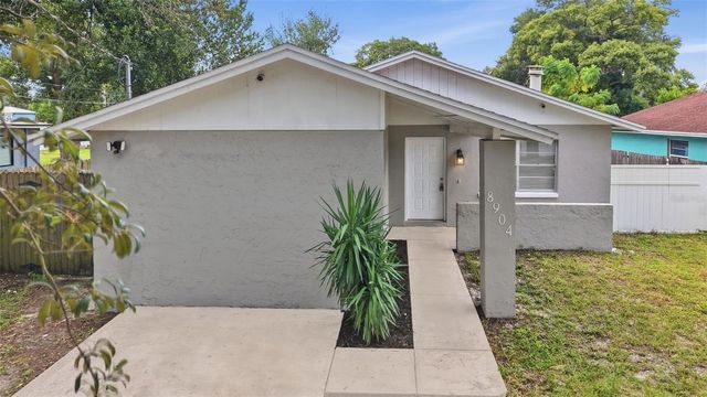8904 N BOULEVARD, Tampa, FL 33604