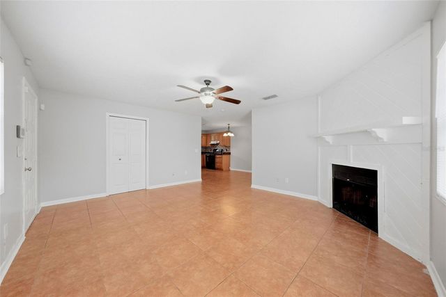 8904 N BOULEVARD, Tampa, FL 33604