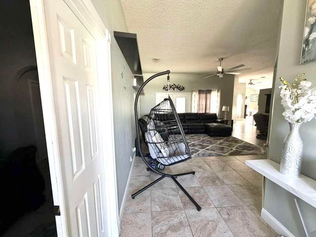 523 SW Gale Lane, Port St. Lucie, Port St Lucie, FL 34953