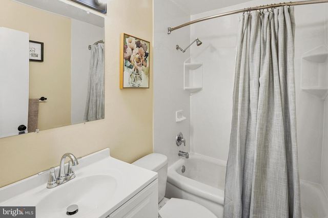 1825 MALTRAVERS RD, Glen Burnie, MD 21060