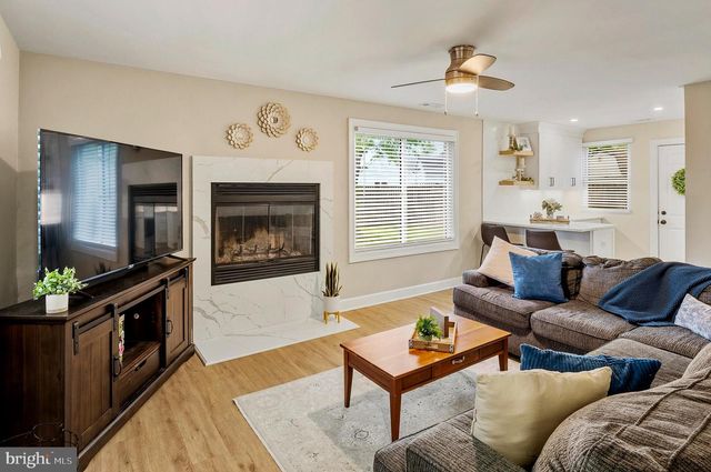 1825 MALTRAVERS RD, Glen Burnie, MD 21060