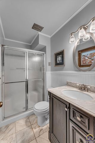 3007 SE Starlite DR, Topeka, KS 66605