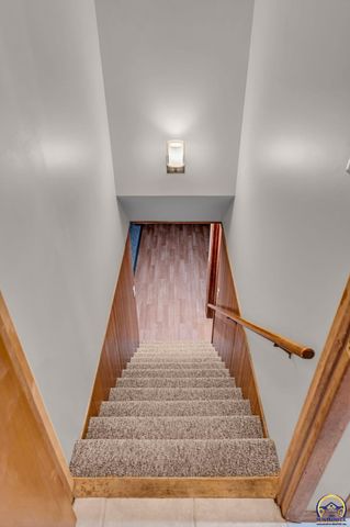 3007 SE Starlite DR, Topeka, KS 66605