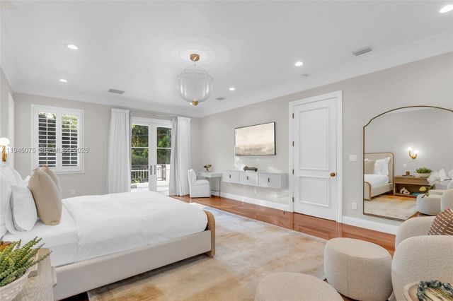 7426 SW 49th Pl, Miami, FL 33143