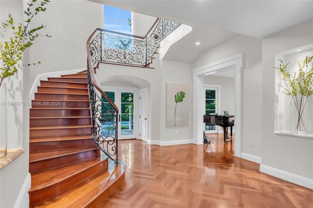 7426 SW 49th Pl, Miami, FL 33143