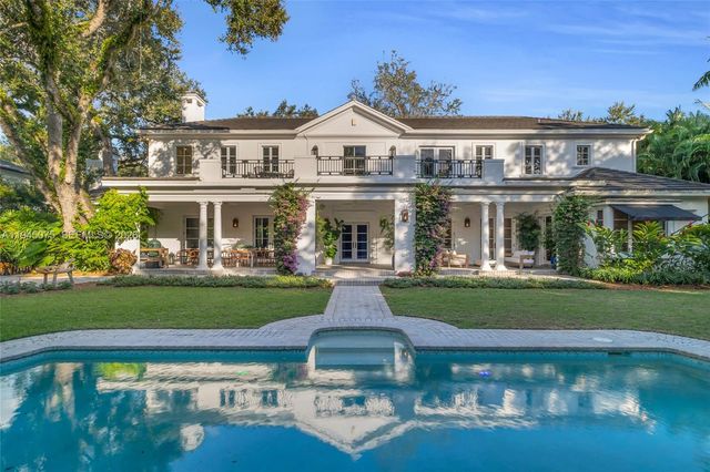 7426 SW 49th Pl, Miami, FL 33143