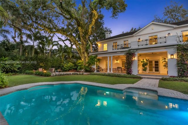 7426 SW 49th Pl, Miami, FL 33143