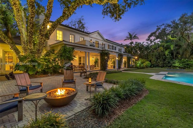 7426 SW 49th Pl, Miami, FL 33143