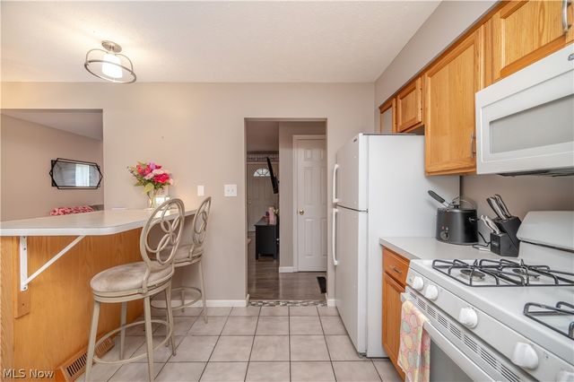 151 N Yorkshire Boulevard, Austintown, OH 44515