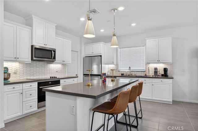 29230 Hondo Ln, Winchester, CA 92596