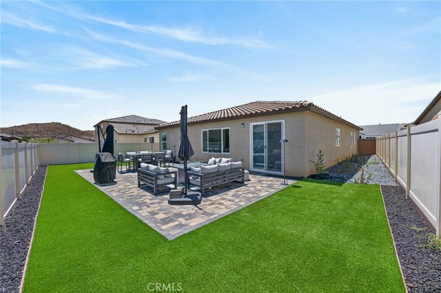 29230 Hondo Ln, Winchester, CA 92596
