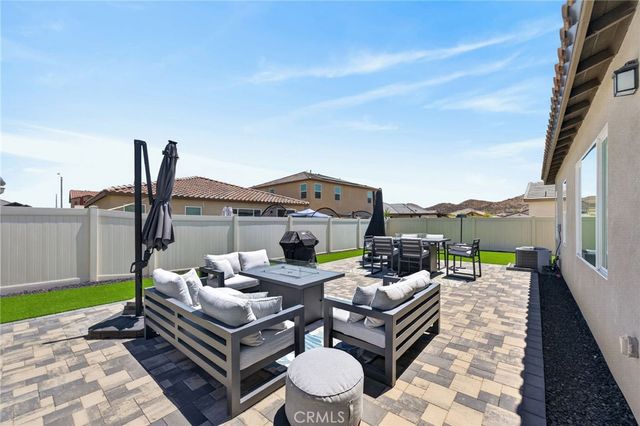 29230 Hondo Ln, Winchester, CA 92596