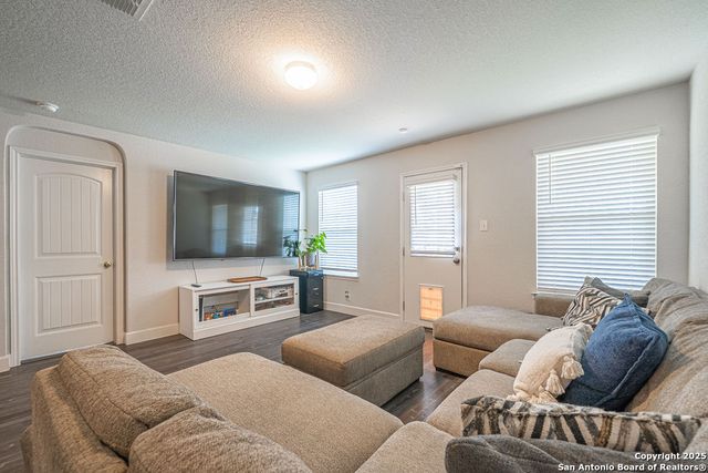 5806 Lazo Valley, San Antonio, TX 78244