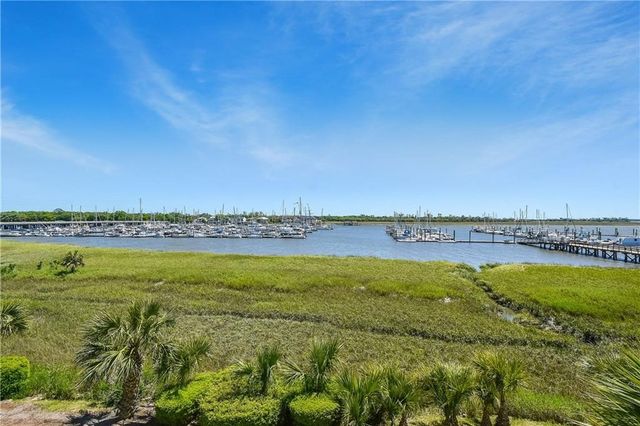 20 Waterfront Drive 121, St Simons Island, GA 31522