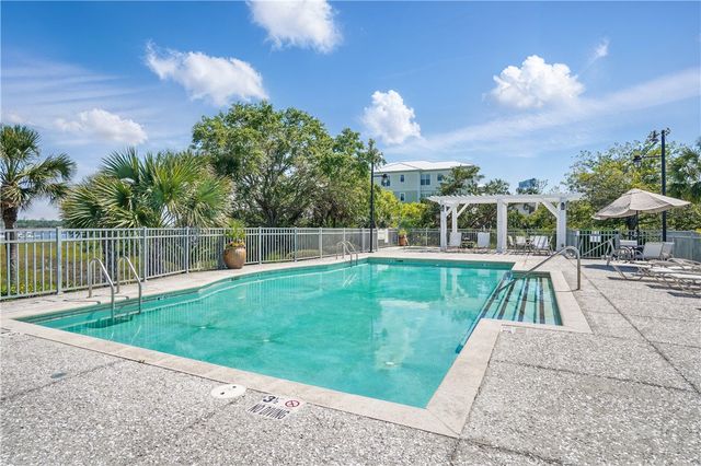 20 Waterfront Drive 121, St Simons Island, GA 31522