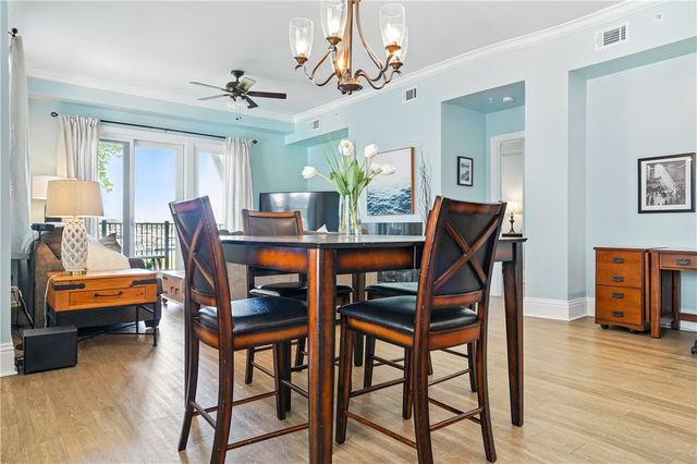 20 Waterfront Drive 121, St Simons Island, GA 31522