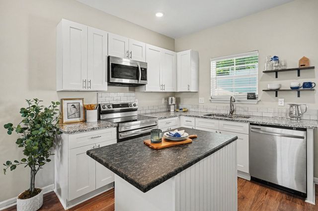 110 Kathryn Ct, Columbia, TN 38401