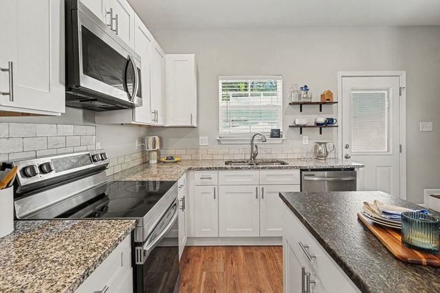 110 Kathryn Ct, Columbia, TN 38401