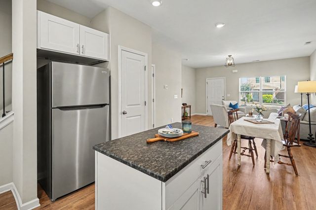 110 Kathryn Ct, Columbia, TN 38401