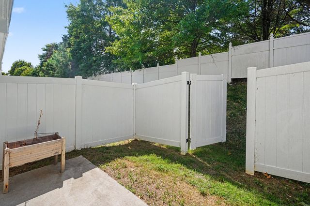 110 Kathryn Ct, Columbia, TN 38401