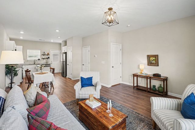 110 Kathryn Ct, Columbia, TN 38401