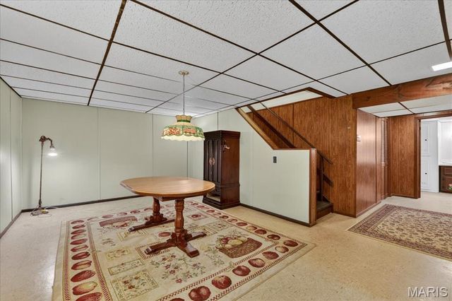 2 Silveroak Court, Manchester, MO 63021