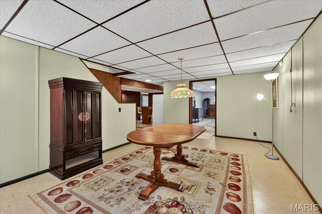 2 Silveroak Court, Manchester, MO 63021