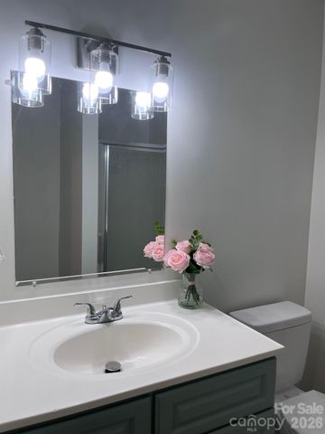 211 Honeycutt Road, Troutman, NC 28166