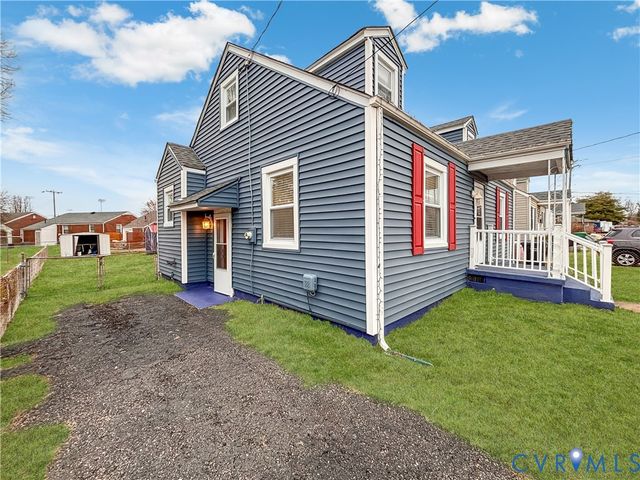 544 Roslyn Ave, Colonial Heights, VA 23834