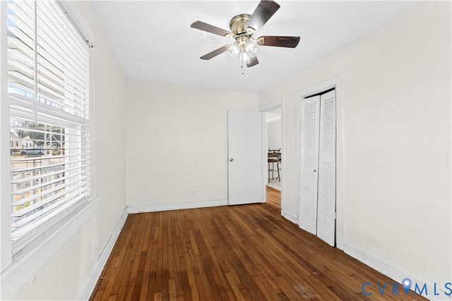 544 Roslyn Ave, Colonial Heights, VA 23834